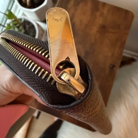 Louis Vuitton Illustre Parade Zippy Wallet Monogram Limited Edition - Picture 10 of 13